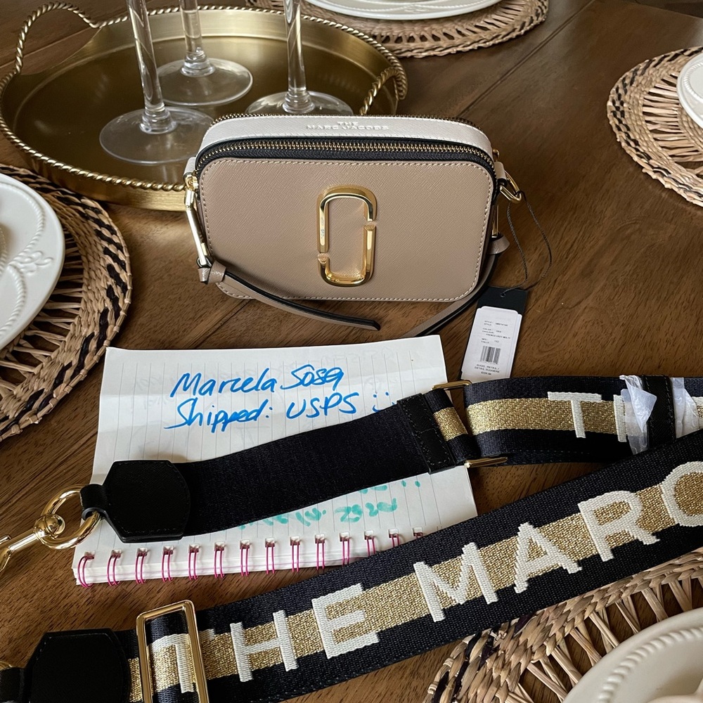 Marc Jacobs Snapshot